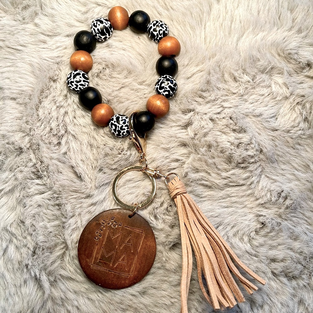 Mama Keychain